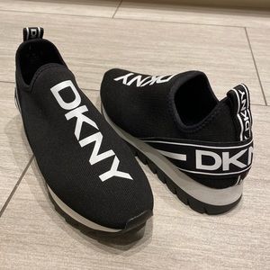 DKNY Women's Abbi Sneakers